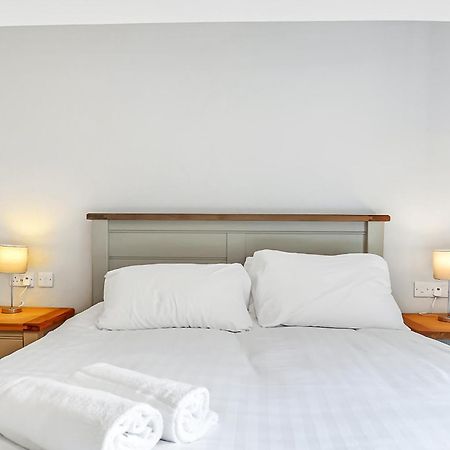 Bayview Luxury 2 Bedroom Apartment Ground Floor 道宁斯 外观 照片